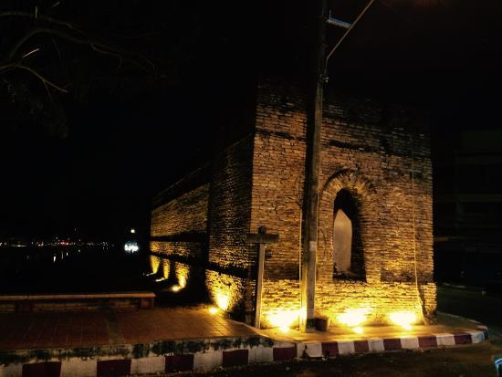 markt van Chang Puak